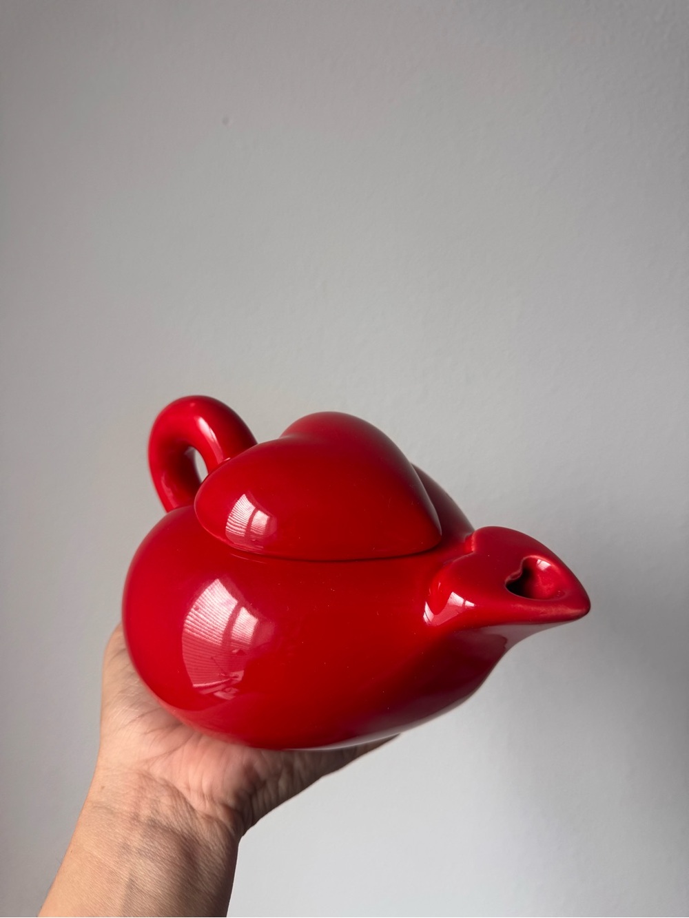 Vintage Halden Seramik Red Turkish hand made Heart Teapot 16oz Ceramic New